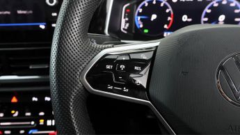 Volkswagen T-Roc R-LINE TSI DSG