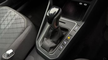 Volkswagen Taigo R-LINE TSI DSG