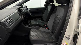 Volkswagen Taigo R-LINE TSI DSG