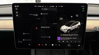 Tesla Model Y LONG RANGE AWD