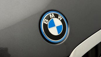 BMW 3 Series 330E SE PRO