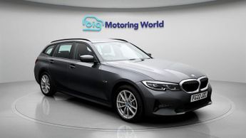 BMW 3 Series 330E SE PRO