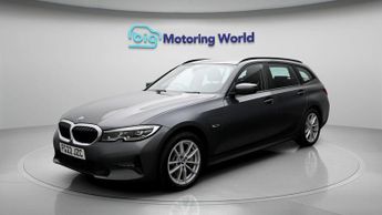 BMW 3 Series 330E SE PRO