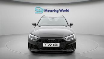 Audi A4 Avant AVANT TFSI S LINE BLACK EDITION