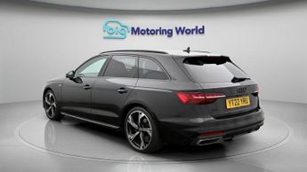 Audi A4 Avant AVANT TFSI S LINE BLACK EDITION