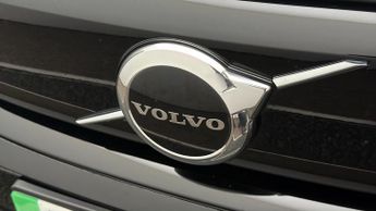 Volvo XC40 RECHARGE PLUS