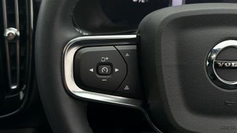 Volvo XC40 RECHARGE PLUS