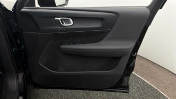 Volvo XC40 RECHARGE PLUS