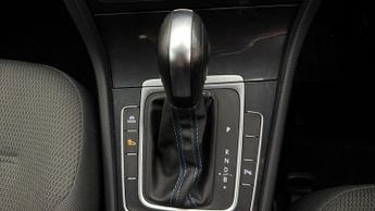 Volkswagen e-Golf E-GOLF