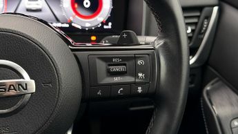 Nissan Qashqai DIG-T N-CONNECTA DCT