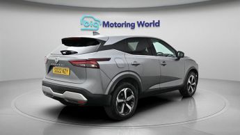 Nissan Qashqai DIG-T N-CONNECTA DCT