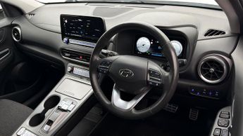 Hyundai KONA PREMIUM