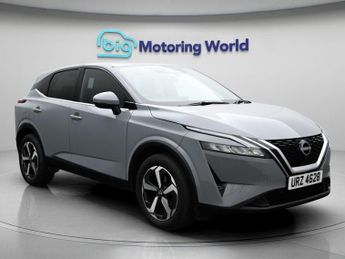 Nissan Qashqai DIG-T N-CONNECTA DCT