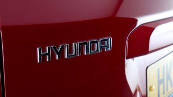 Hyundai KONA PREMIUM