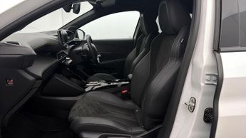 Peugeot E-208 GT PREMIUM