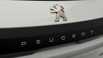 Peugeot E-208 GT PREMIUM
