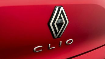 Renault Clio TECHNO E-TECH