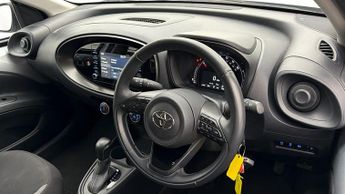 Toyota Aygo X VVT-I PURE