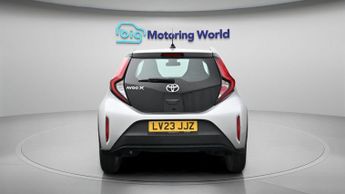 Toyota Aygo X VVT-I PURE