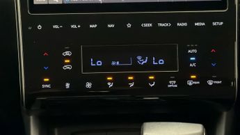 Hyundai TUCSON T-GDI SE CONNECT DCT