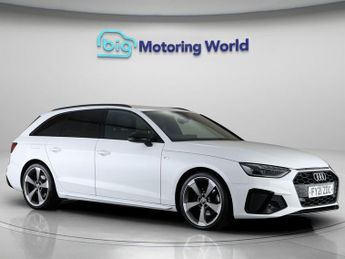 Audi A4 AVANT TFSI S LINE BLACK EDITION