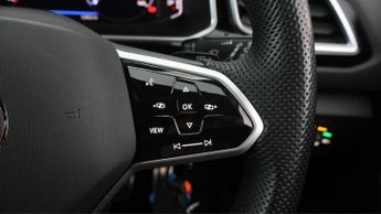 Volkswagen T-Roc R-LINE TSI DSG