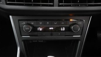 Volkswagen Polo SEL TSI DSG