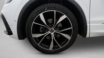 Volkswagen Tiguan R-LINE TDI DSG