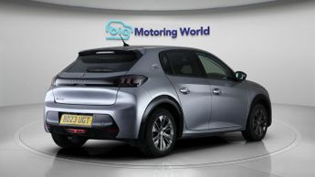 Peugeot E-208 ALLURE PREMIUM PLUS