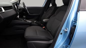 Renault Clio ICONIC TCE