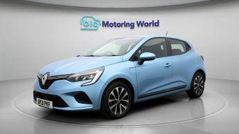 Renault Clio ICONIC TCE