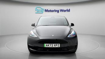 Tesla Model Y LONG RANGE AWD