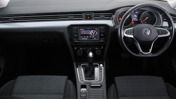 Volkswagen Passat SE TSI EVO DSG