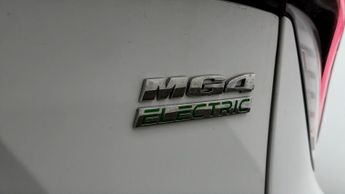 MG MG4 SE