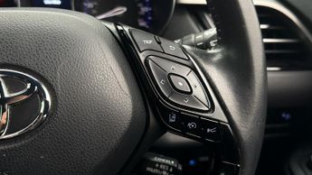 Toyota C-HR ICON