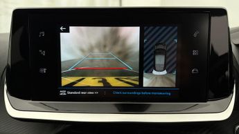 Peugeot 208 PURETECH ALLURE PREMIUM PLUS S/S