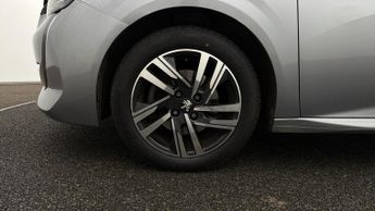 Peugeot 208 PURETECH ALLURE PREMIUM PLUS S/S
