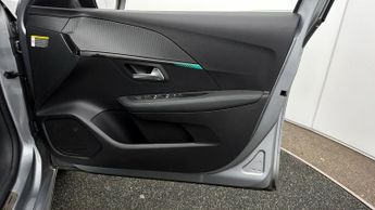 Peugeot 208 PURETECH ALLURE PREMIUM PLUS S/S