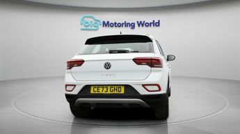 Volkswagen T-Roc LIFE TSI DSG