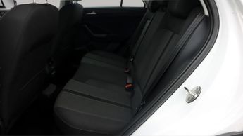 Volkswagen T-Roc LIFE TSI DSG