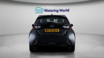 Toyota Yaris ICON