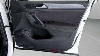 Volkswagen Tiguan LIFE TSI DSG