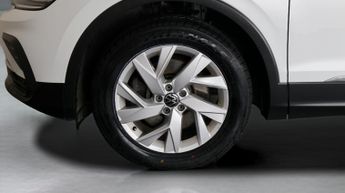 Volkswagen Tiguan LIFE TSI DSG