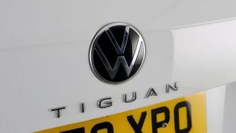 Volkswagen Tiguan LIFE TSI DSG