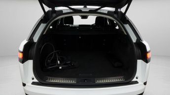 Land Rover Range Rover Velar SE