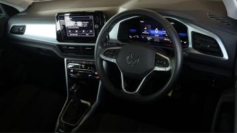 Volkswagen T-Roc LIFE TSI DSG