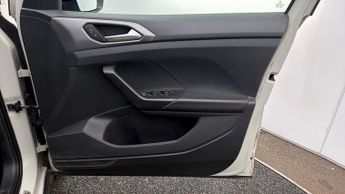 Volkswagen T-Cross ACTIVE TSI DSG