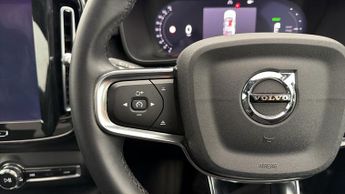 Volvo C40 RECHARGE CORE