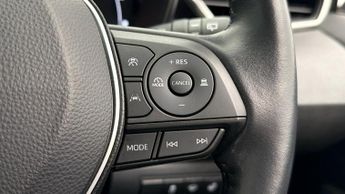 Suzuki Swace MOTION