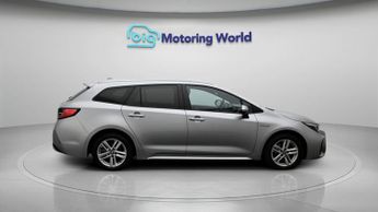 Suzuki Swace ULTRA